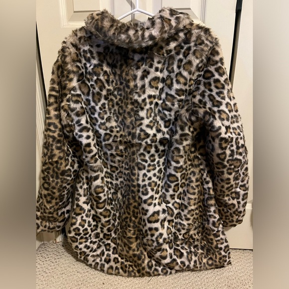 NWT Faux Cheetah Coat - Picture 3 of 4